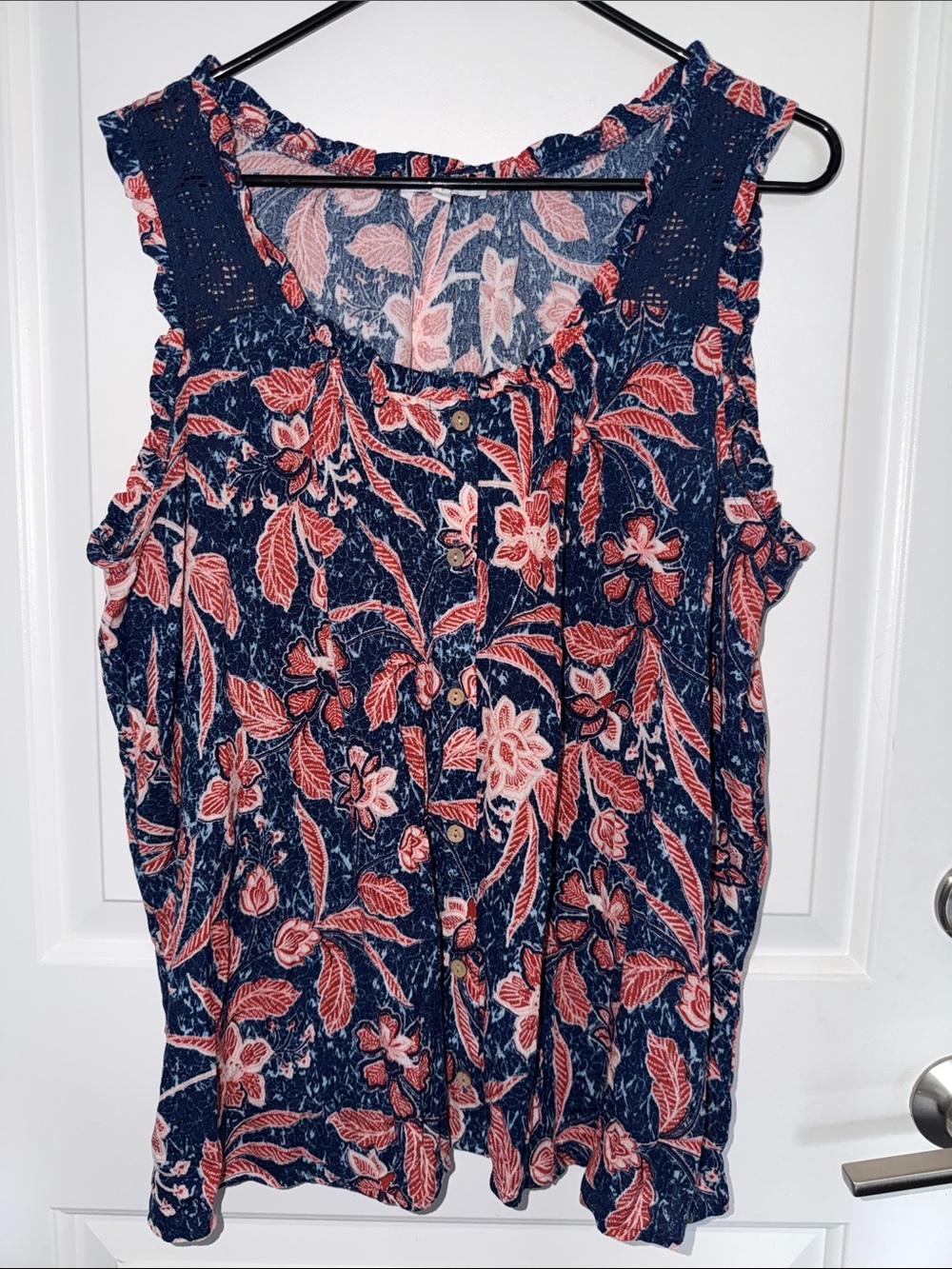 Maurices Sleeveless Floral Button-Front Top - Navy & Coral